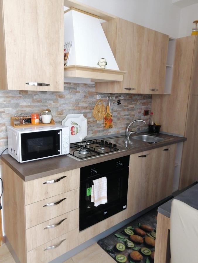 Casa Santagostino Apartment Taranto Luaran gambar