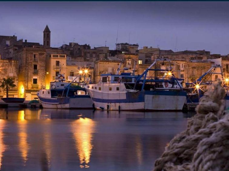 Casa Santagostino Apartment Taranto Luaran gambar